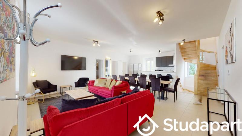 Chambre - 11 m² - 1 pièce