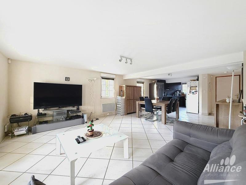 Appartement - 83 m² - 3 pièces