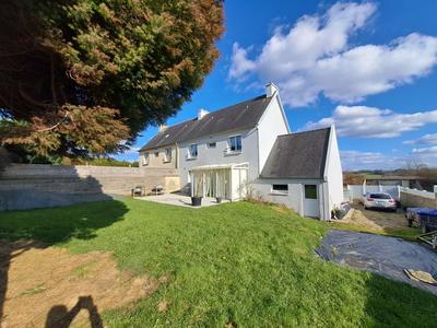 Maison - 135 m² - 7 pièces