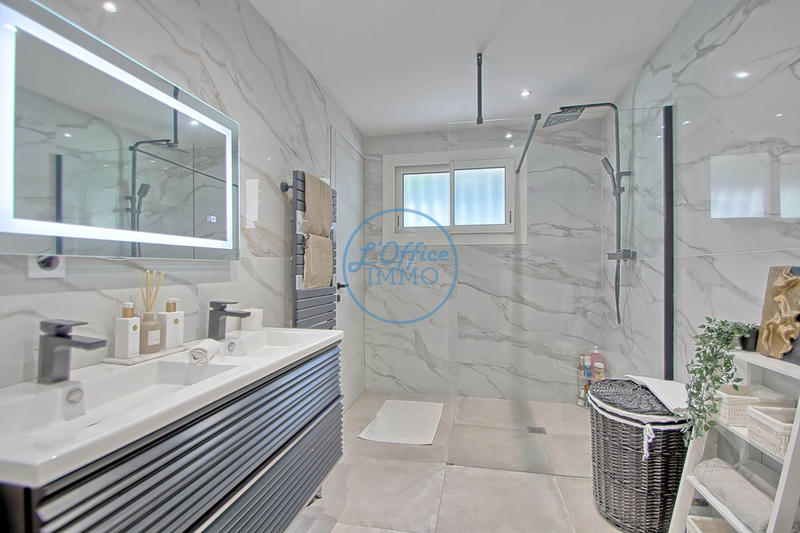 Villa - 125 m² - 5 pièces