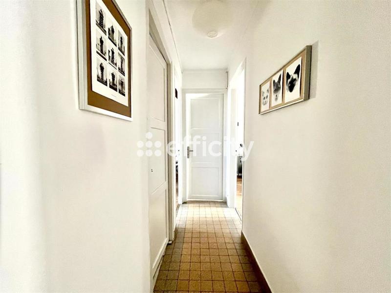 Appartement - 97 m² - 4 pièces