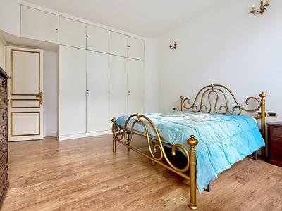 Appartement - 141 m² - 5 pièces