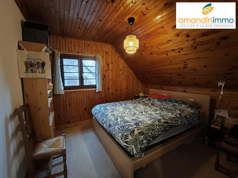 Maison - 97 m² - 7 pièces