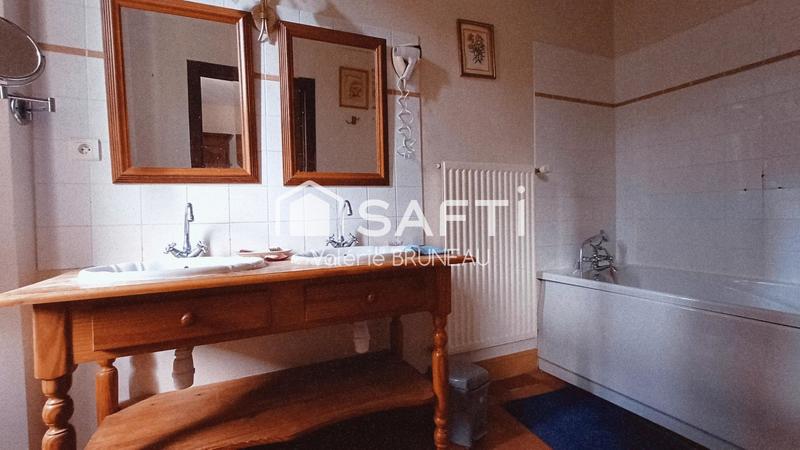 Château - 936 m² - 20 pièces