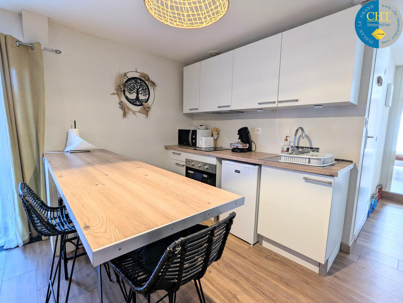 Maison - 230 m² - 6 pièces