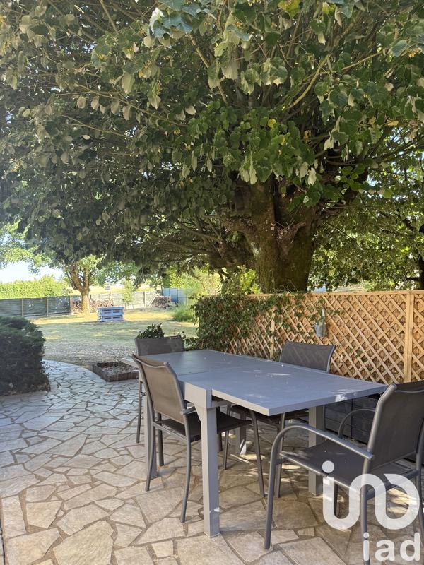 Maison - 167 m² - 8 pièces