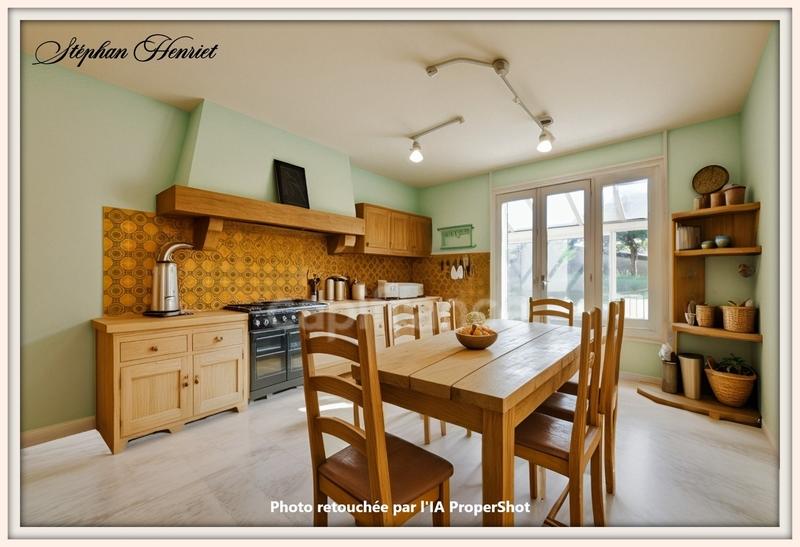 Maison de village - 270 m² - 8 pièces