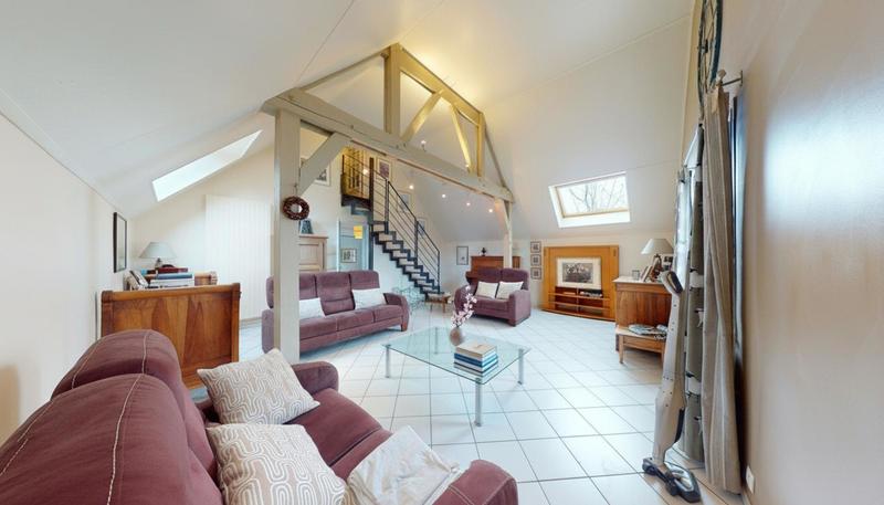 Pavillon - 316 m² - 12 pièces