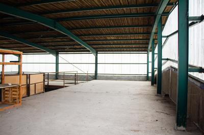 Bureau - 1 800 m² - 3 pièces