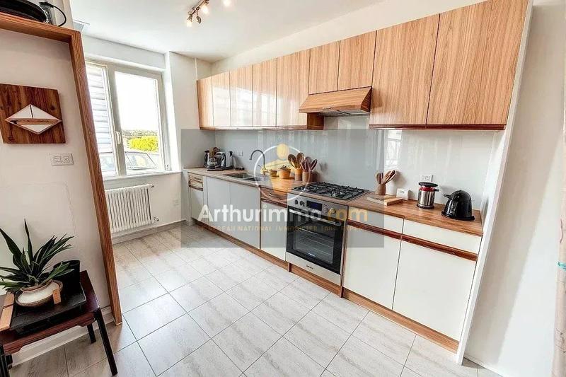 Maison - 95 m² - 4 pièces