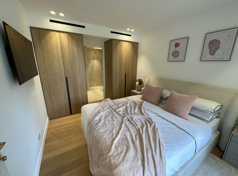 Appartement - 138 m² - 5 pièces