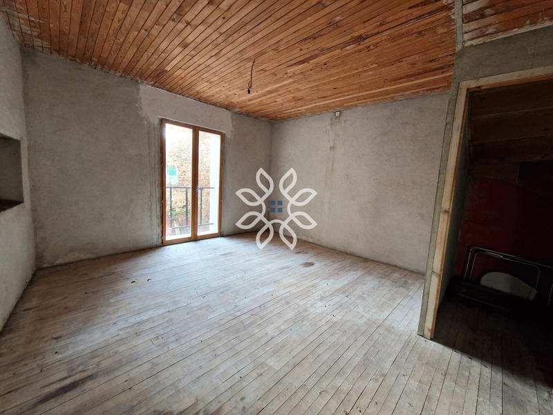 Maison - 73 m² - 5 pièces