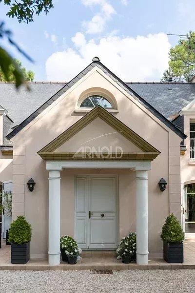 Maison - 165 m² - 6 pièces