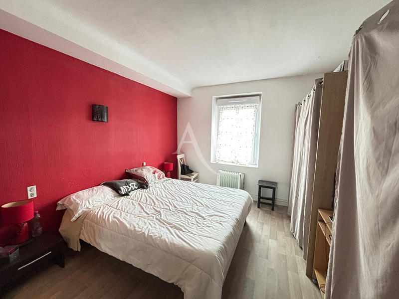 Maison - 121 m² - 7 pièces