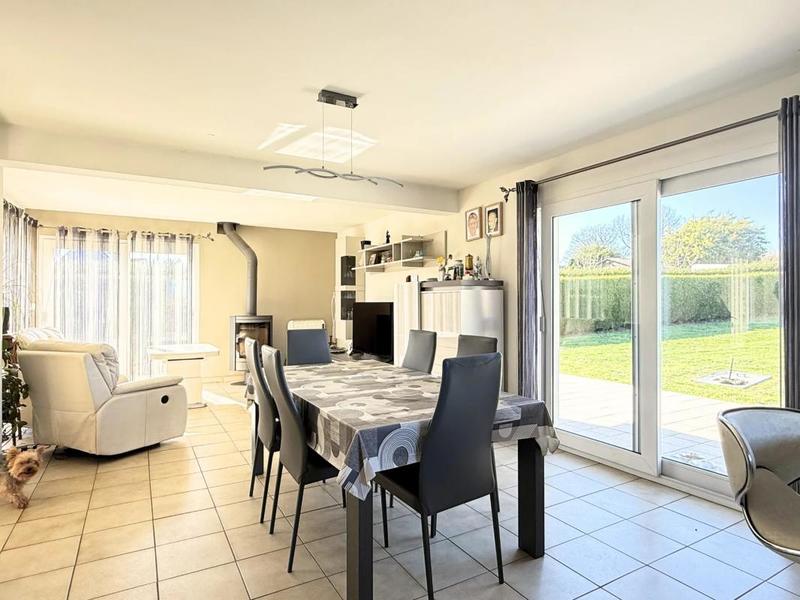 Maison - 117 m² - 6 pièces