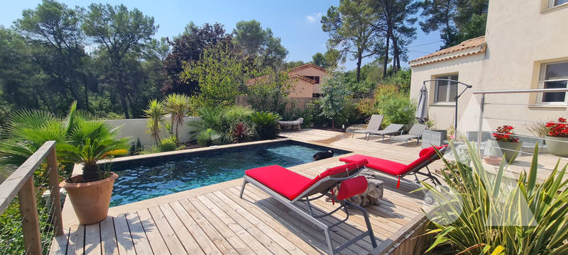 Maison - 140 m² - 4 pièces