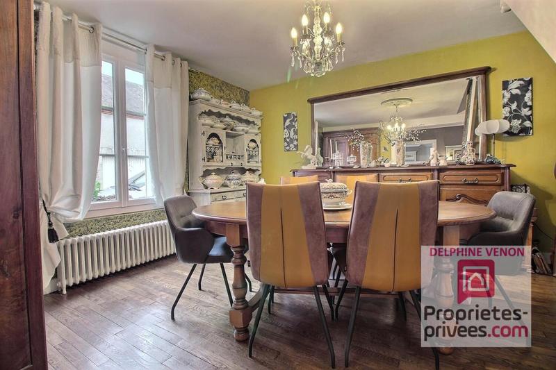 Maison - 140 m² - 4 pièces