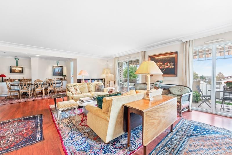 Appartement - 152 m² - 4 pièces