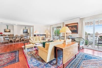 Appartement - 152 m² - 4 pièces