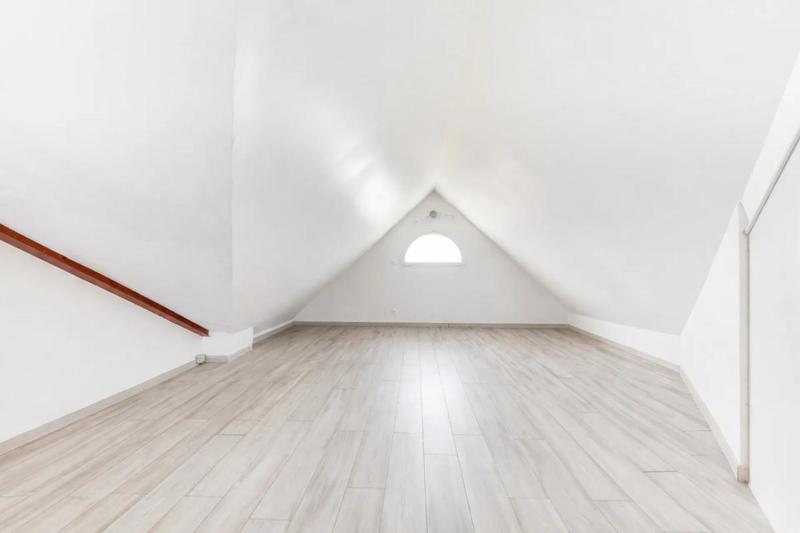 Maison - 138 m² - 7 pièces