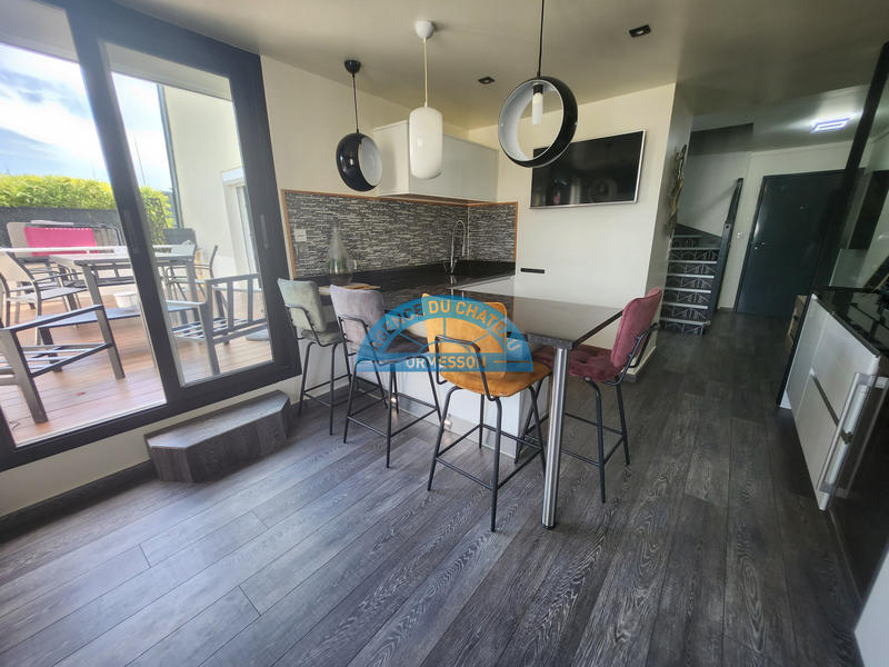 Appartement - 98 m² - 3 pièces