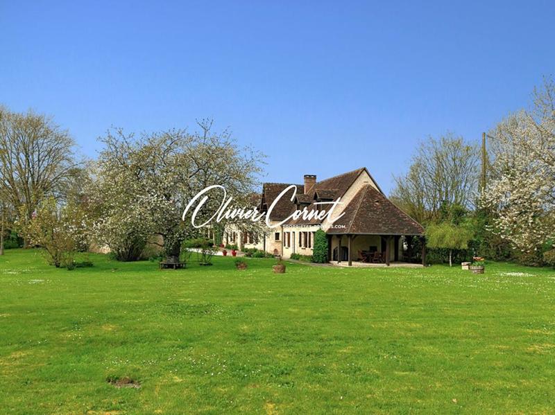 Longère - 263 m² - 8 pièces