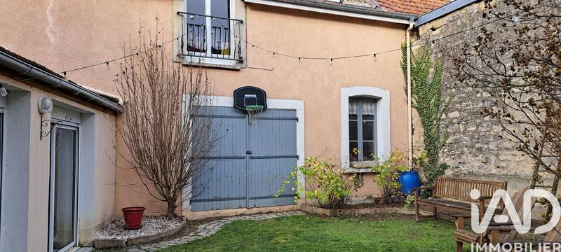 Maison - 179 m² - 6 pièces