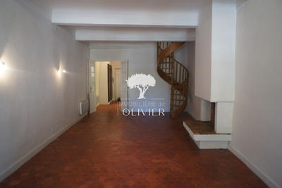 Maison de ville - 302 m² - 7 pièces