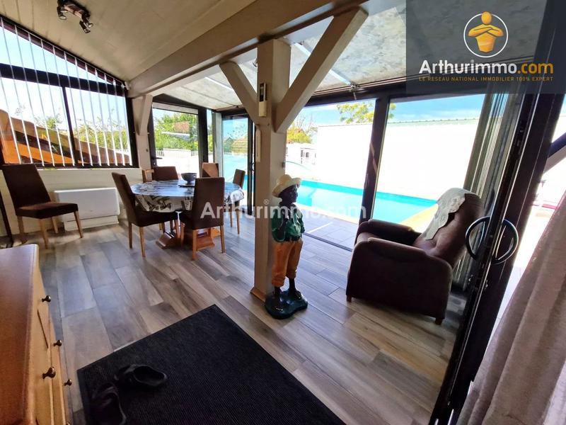 Maison - 165 m² - 8 pièces