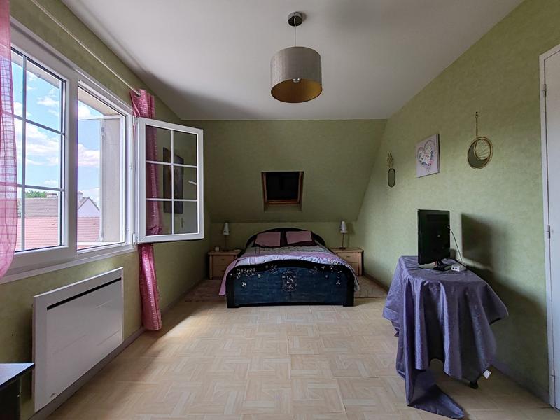 Maison - 445 m² - 15 pièces