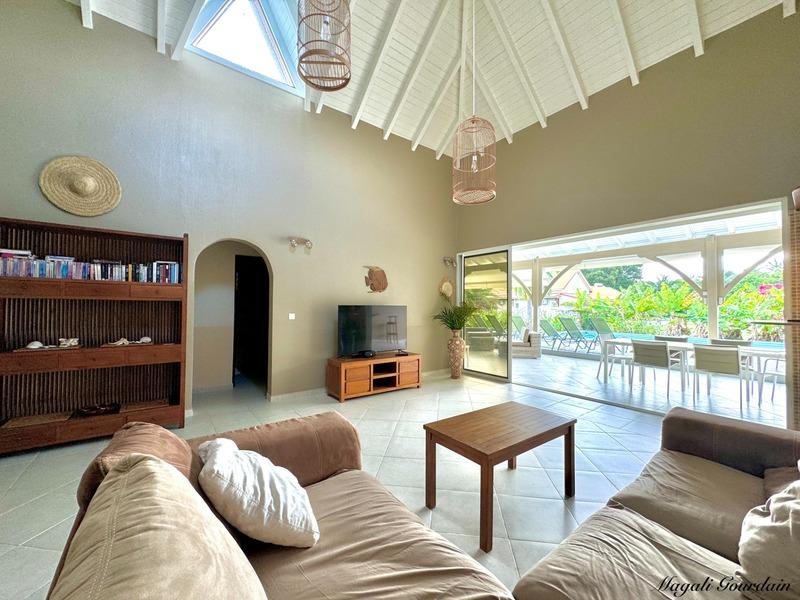 Propriété - 102 m² - 5 pièces