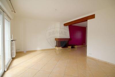 Maison - 130 m² - 8 pièces