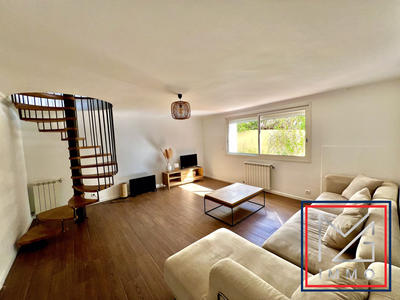 Villa - 250 m² - 7 pièces