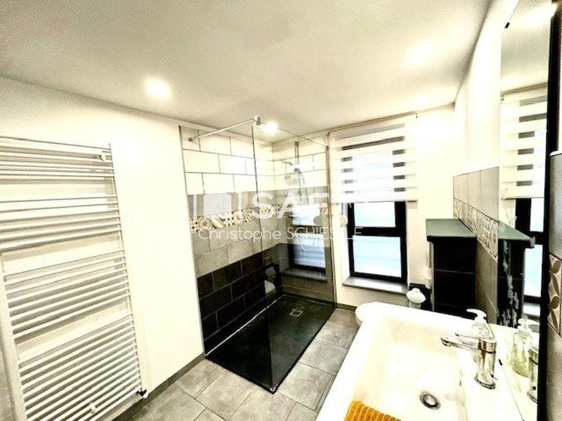 Maison - 98 m² - 4 pièces