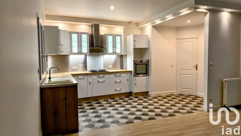 Maison - 186 m² - 6 pièces