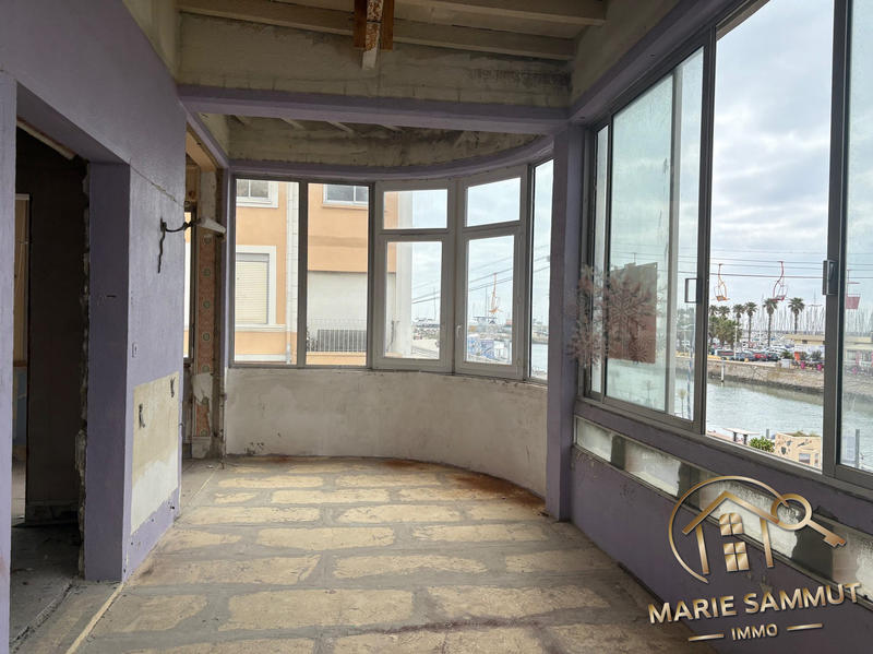 Appartement - 93 m² - 5 pièces