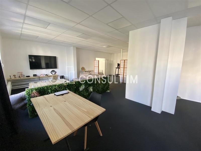 Bureau - 258 m²