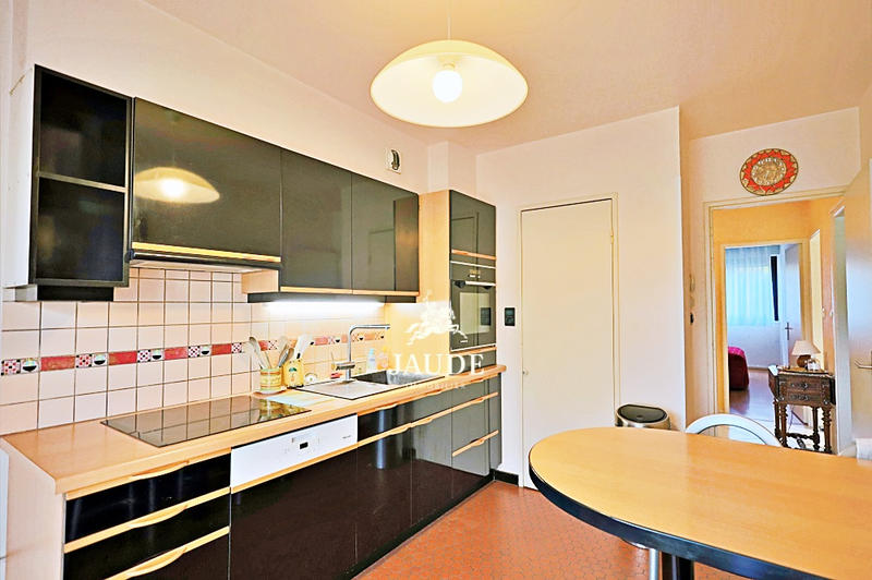 Appartement - 113 m² - 6 pièces