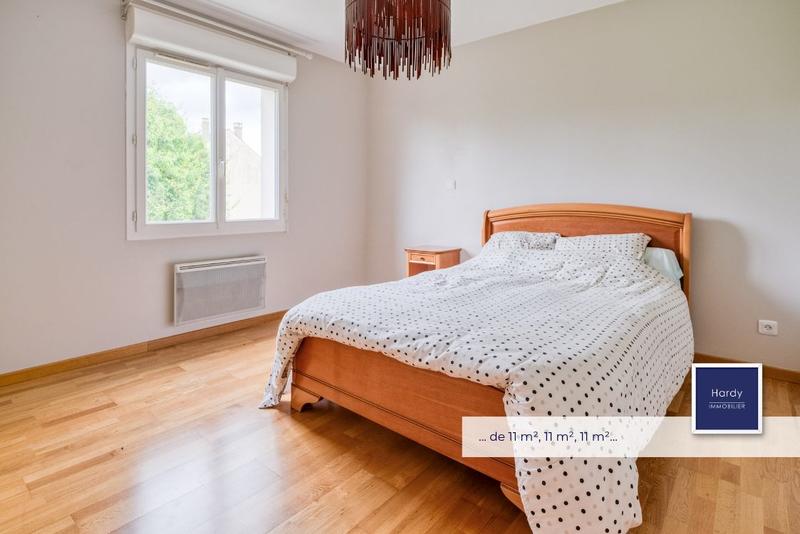 Maison - 168 m² - 7 pièces