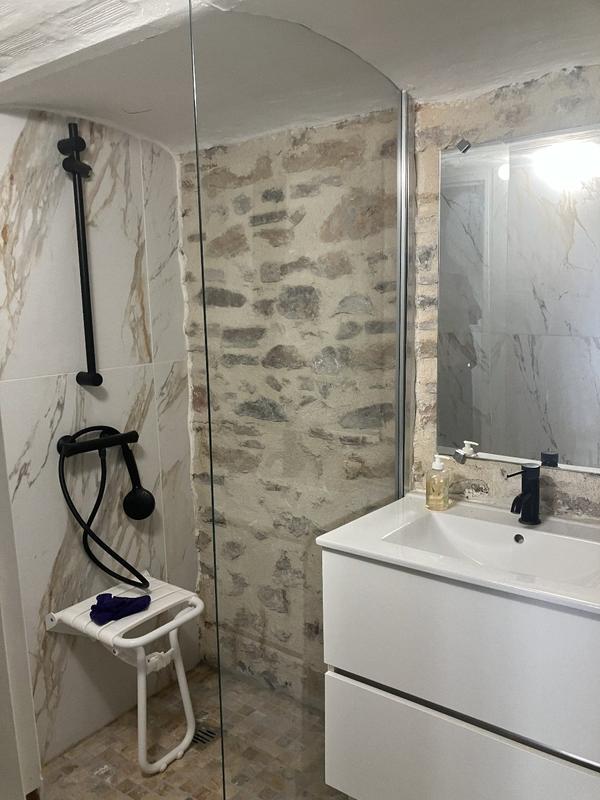 Local d'activités - 91 m²