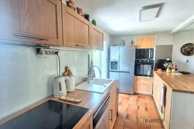 Maison traditionnelle - 90 m² - 4 pièces