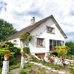 Maison - 95 m² - 7 pièces