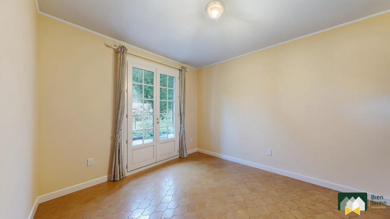 Maison traditionnelle - 135 m² - 6 pièces