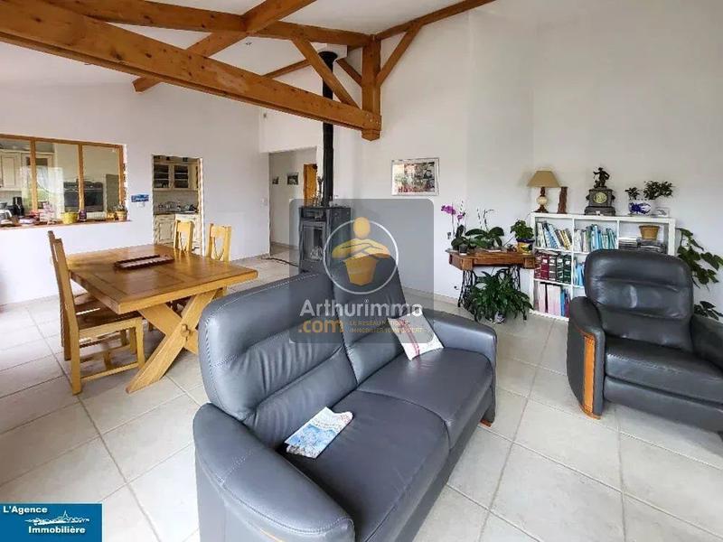 Maison - 127 m² - 5 pièces