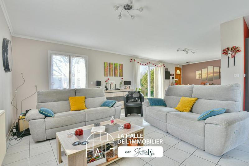 Pavillon - 140 m² - 6 pièces