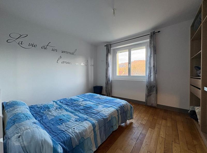 Maison - 113 m² - 5 pièces