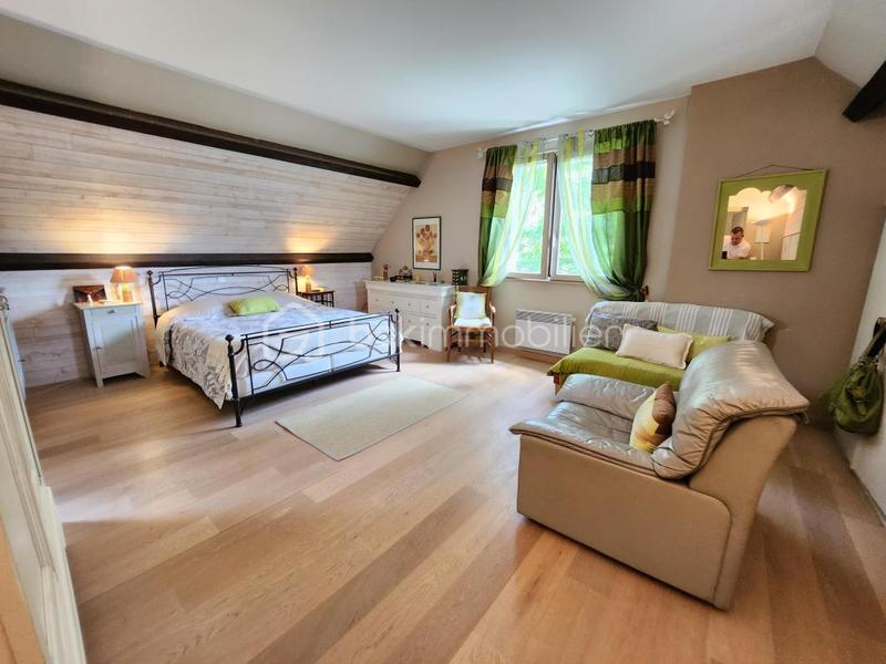 Pavillon - 163 m² - 5 pièces