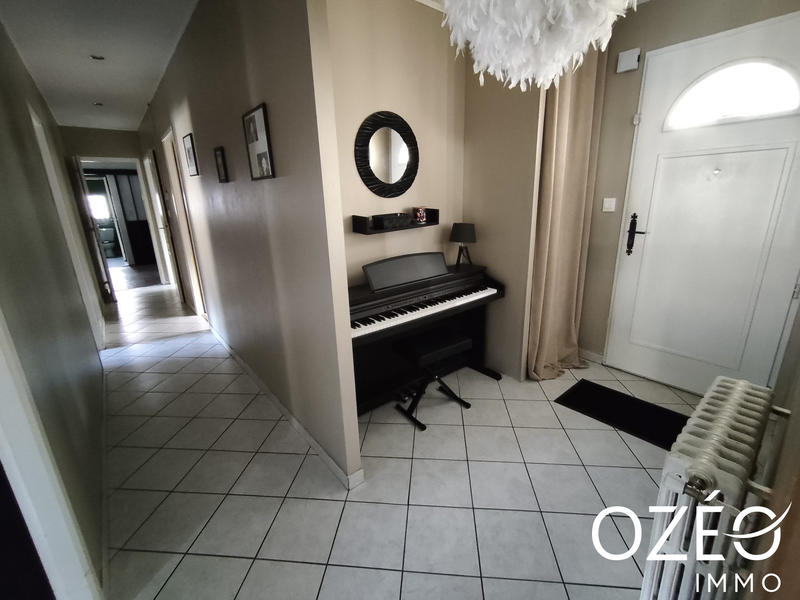 Maison - 105 m² - 6 pièces