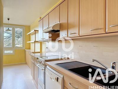 Duplex - 111 m² - 5 pièces