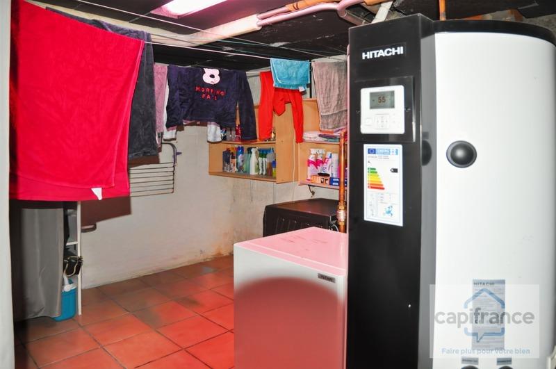 Maison - 200 m² - 9 pièces